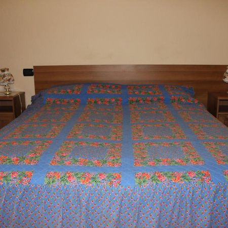 B&B Milano Malpensa 1 Castano Primo Dış mekan fotoğraf
